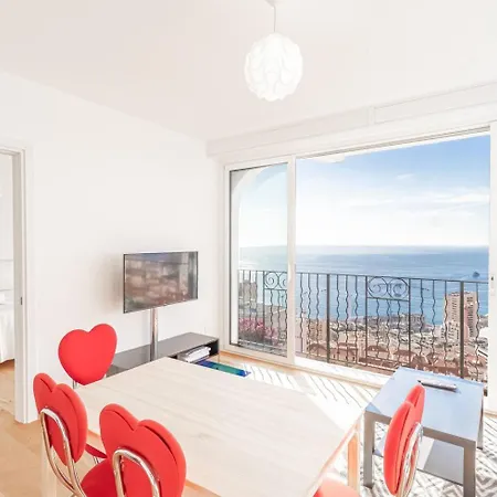 Feriehus Stunning Sea View 1 Bedroom Near Monaco